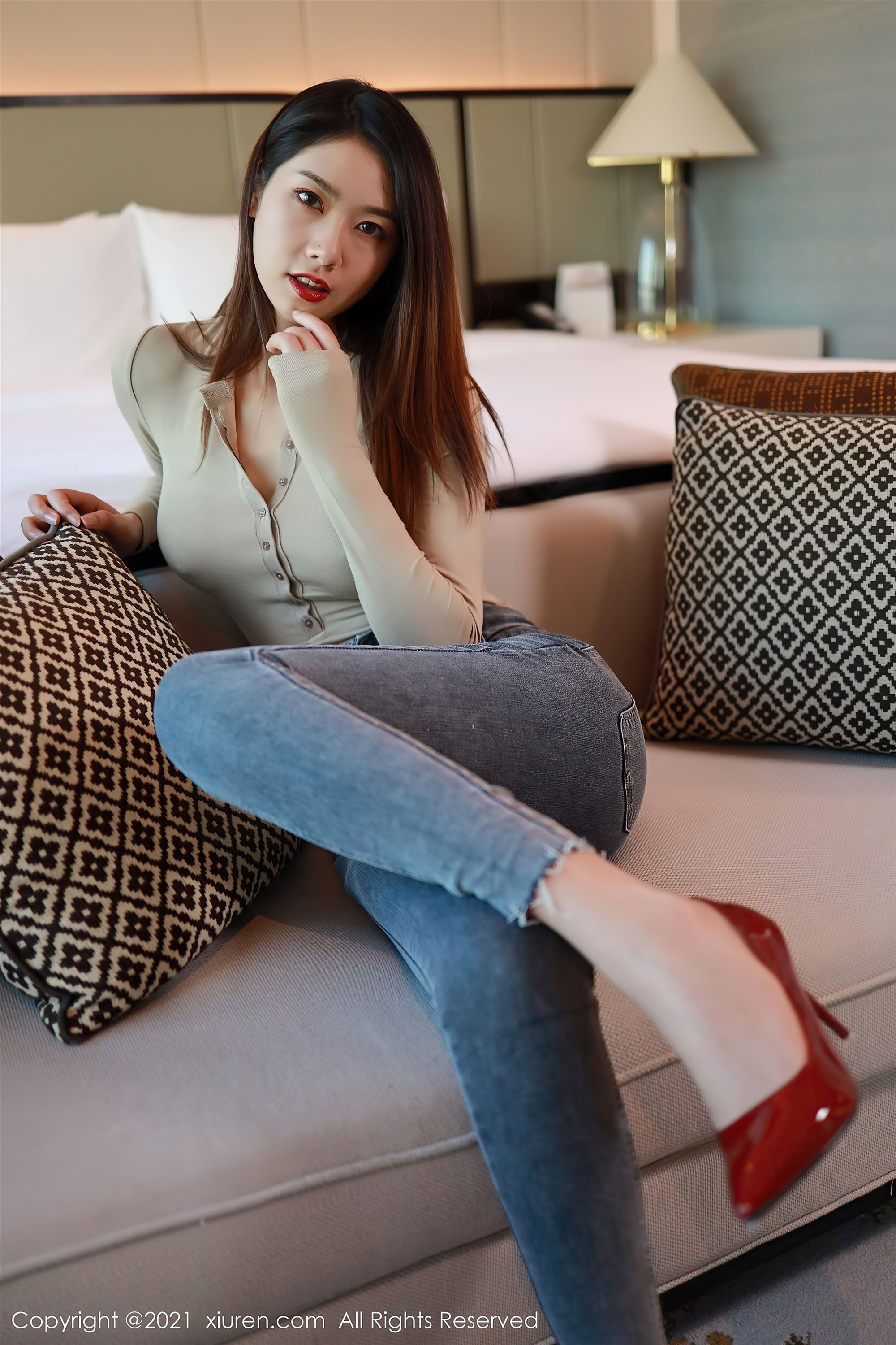 XiuRen秀人网  2021.01.25 No.3039 方子萱